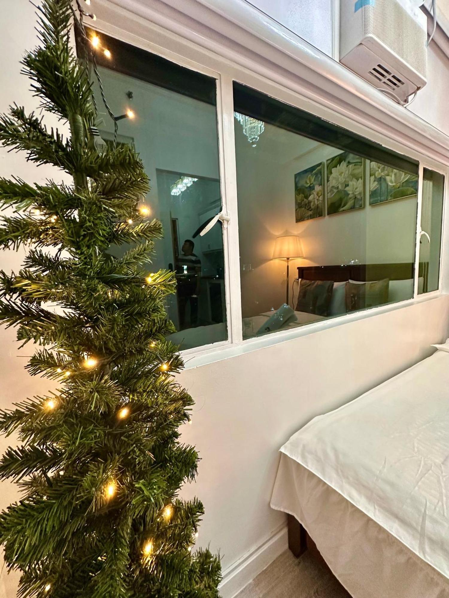 Studio Two Condominium, Alabang - Gold Fiber Wi-Fi -Netflix Ready Muntinlupa City Exteriör bild